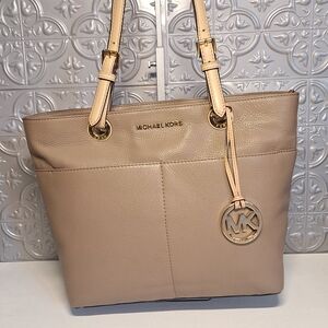 Michael Kors Medium Bedford